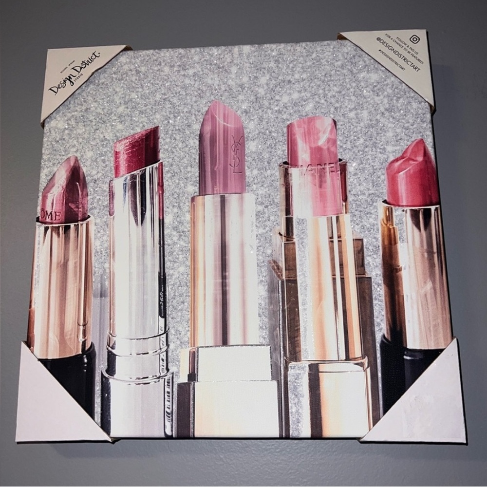 luxury lipstick canvas